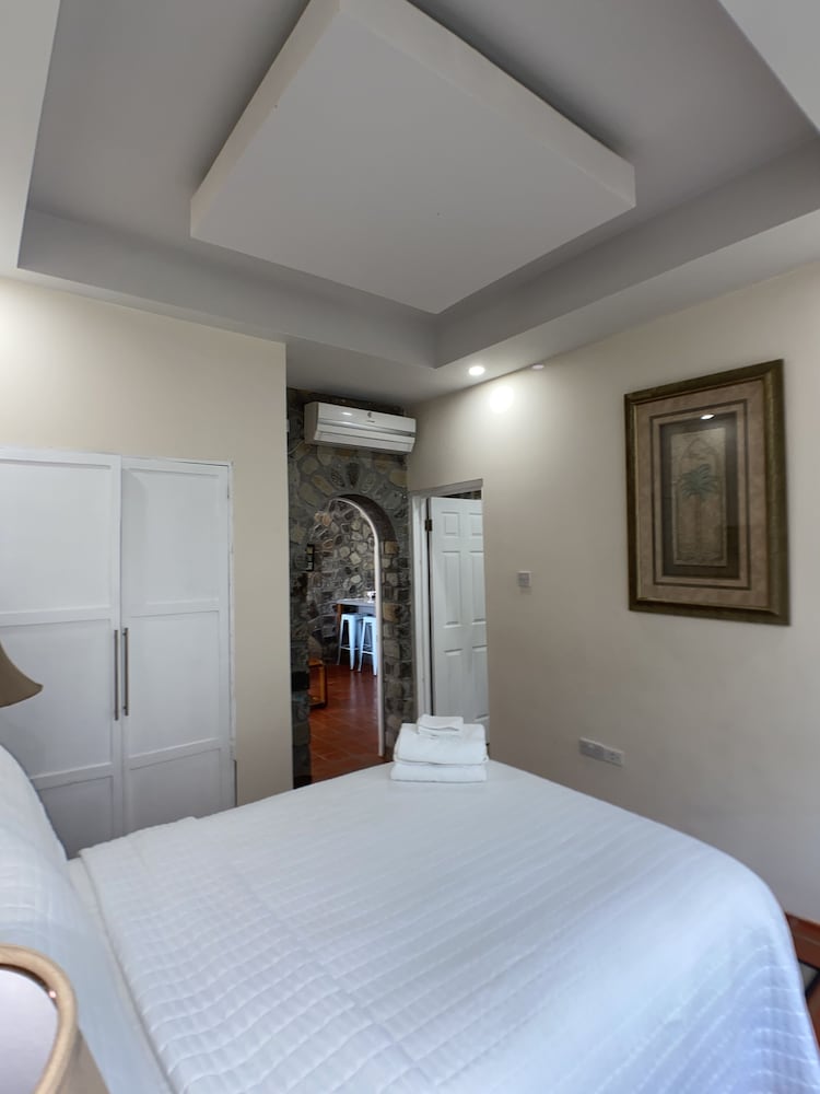 Deluxe Suite, 1 Bedroom, Accessible, Beach View photo 3