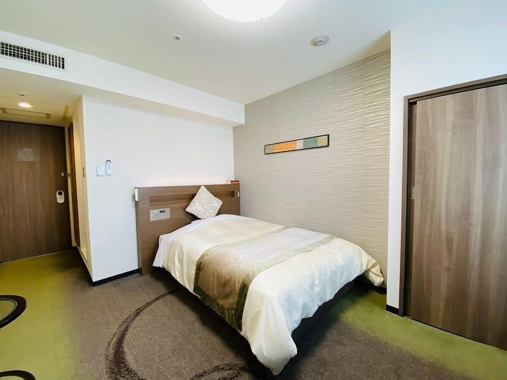 Semi Double Room, Non Smoking - Photo 1