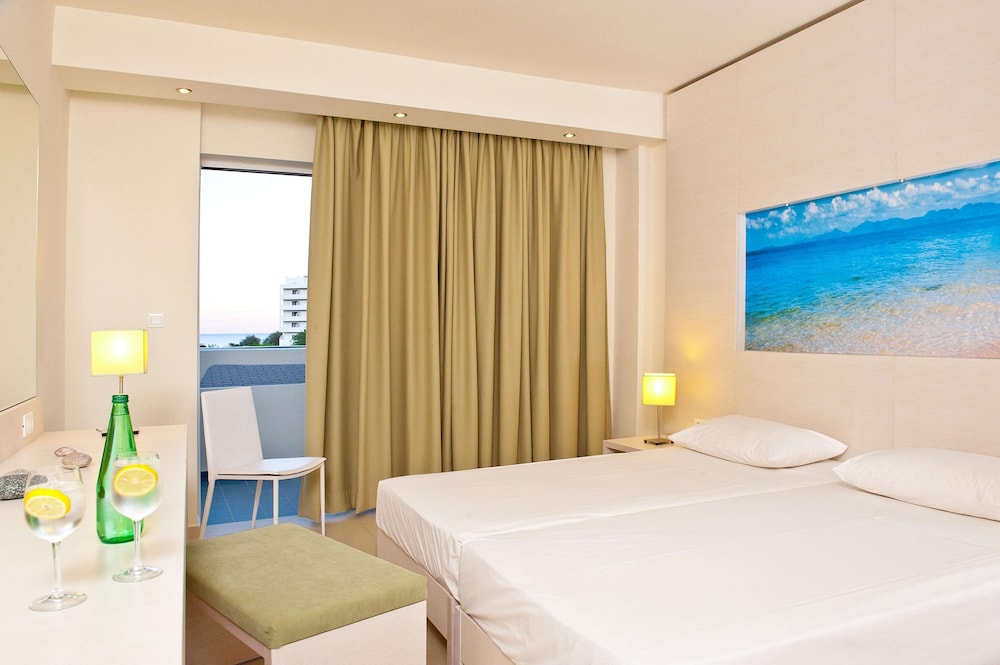 Double Room, Garden View photo 3