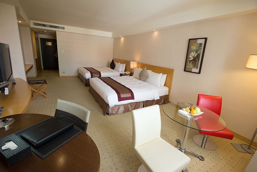 Deluxe Quadruple Room, Multiple Beds photo 1