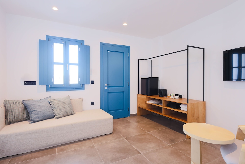 Comfort Deluxe Courtyard Room - Photo 3