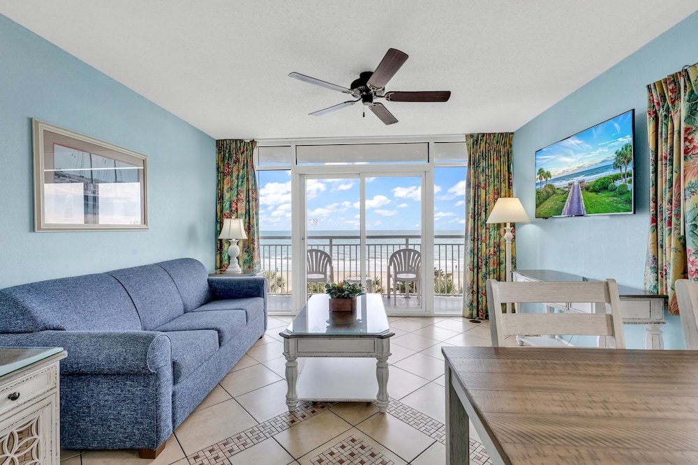 Classic Condo, 2 Bedrooms, Ocean View, Oceanfront