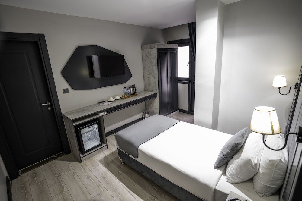 Superior Twin Room - Photo 2