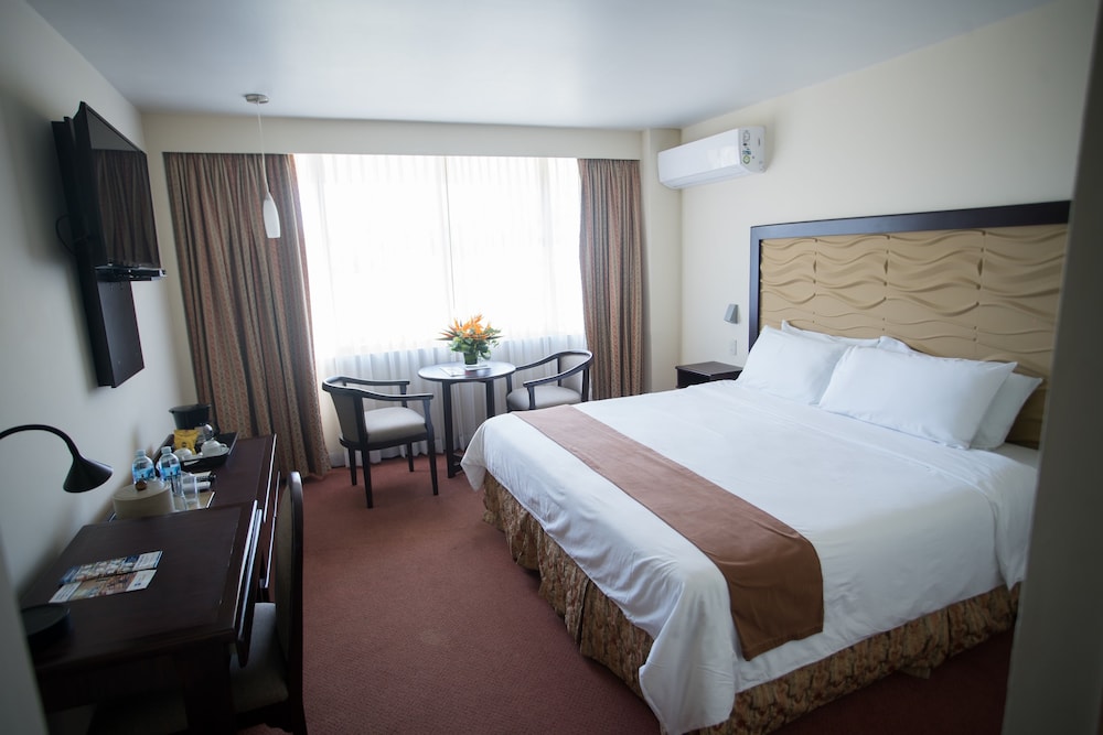 Executive Room, 1 King Bed, Non Smoking - Photo 3