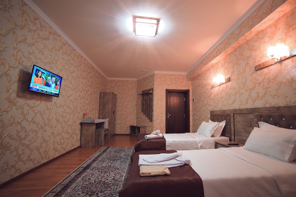 Standard Double or Twin Room photo 2