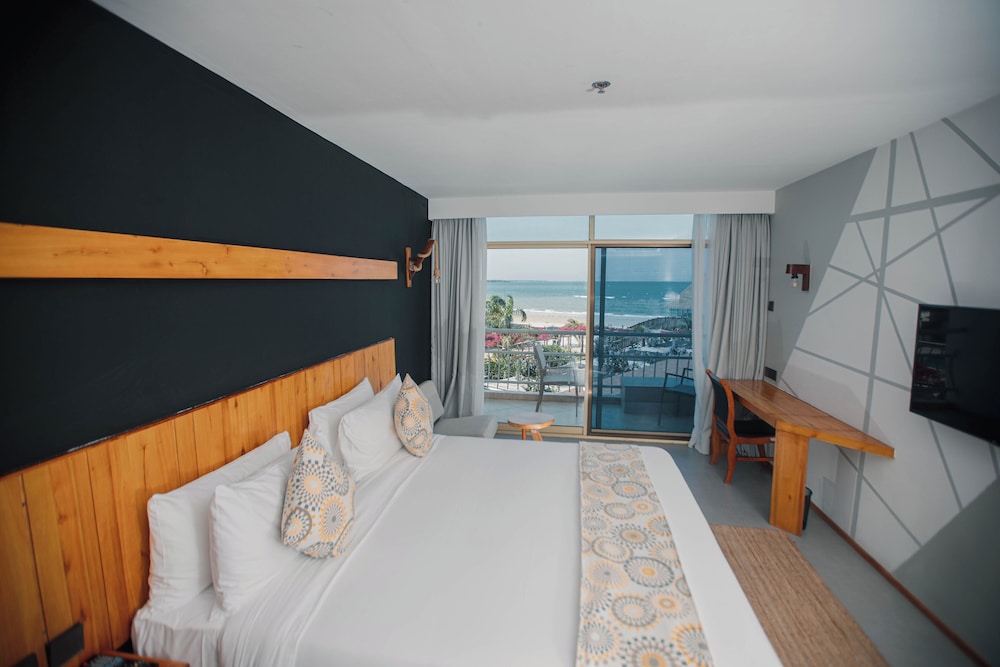 Standard Room, Ocean View - Photo 9