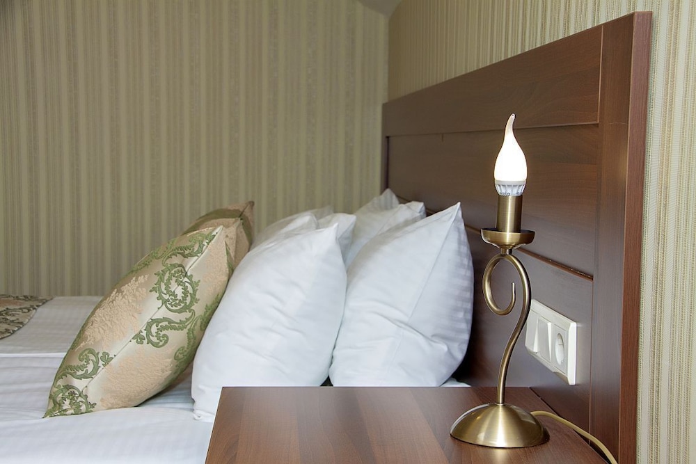 Economy Double or Twin Room photo 2