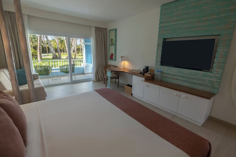 Premium Room (Superior | Near Pool)