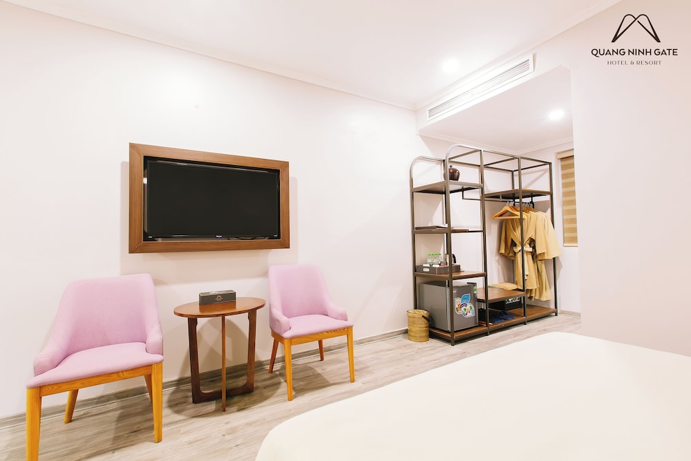 Deluxe Quadruple Room - Photo 2