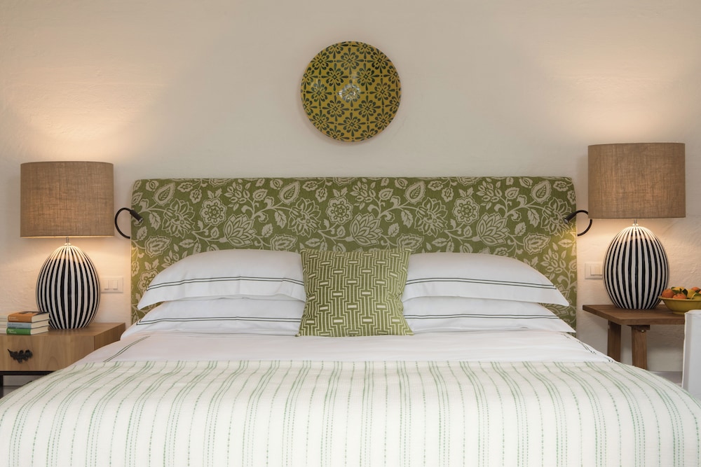Deluxe Room - Photo 4