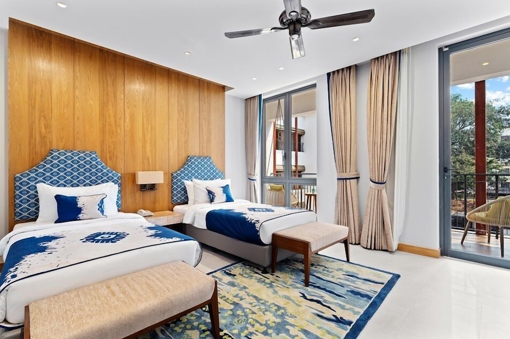Junior Suite Twin Bed - City View photo 1