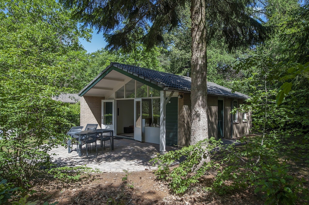 Bungalow photo 3