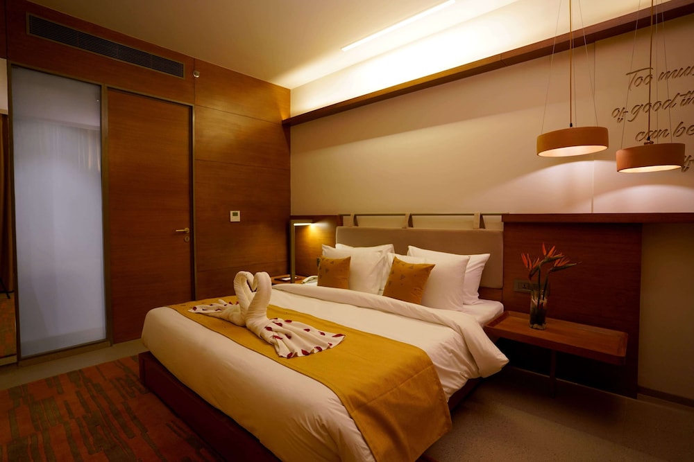 Executive Room - Photo 1