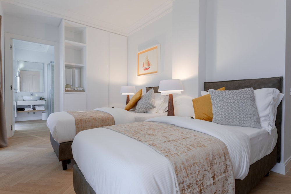 Classic Twin Room - Photo 6
