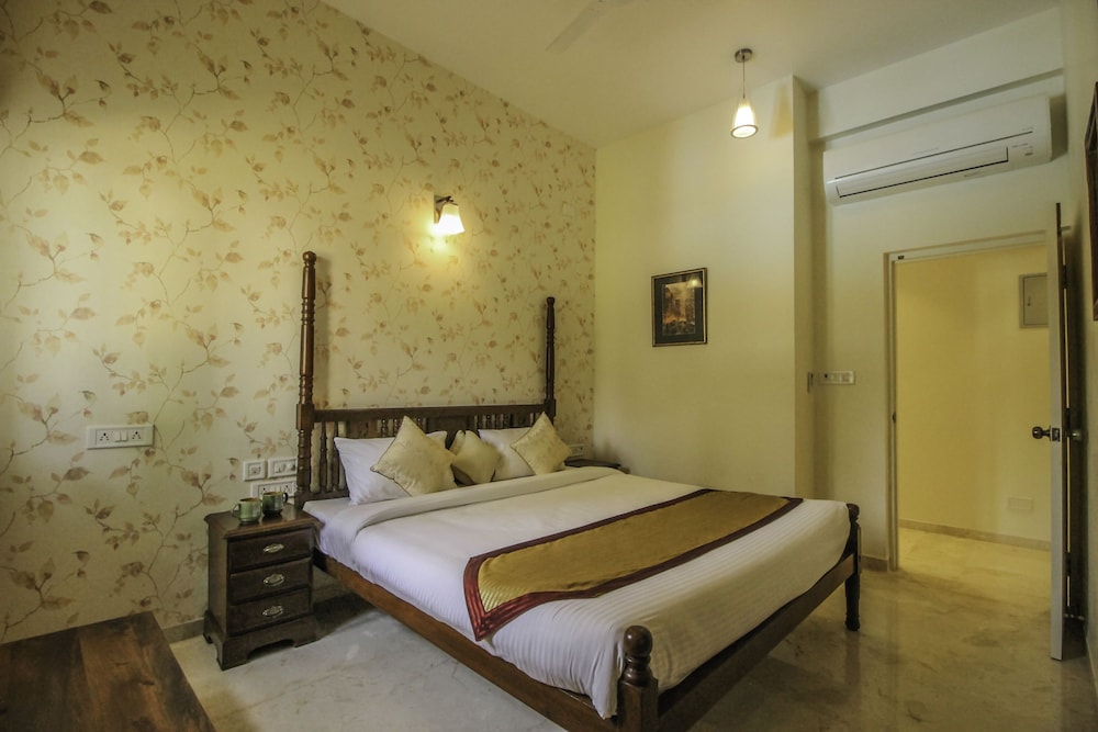 Double or Twin Room photo 1