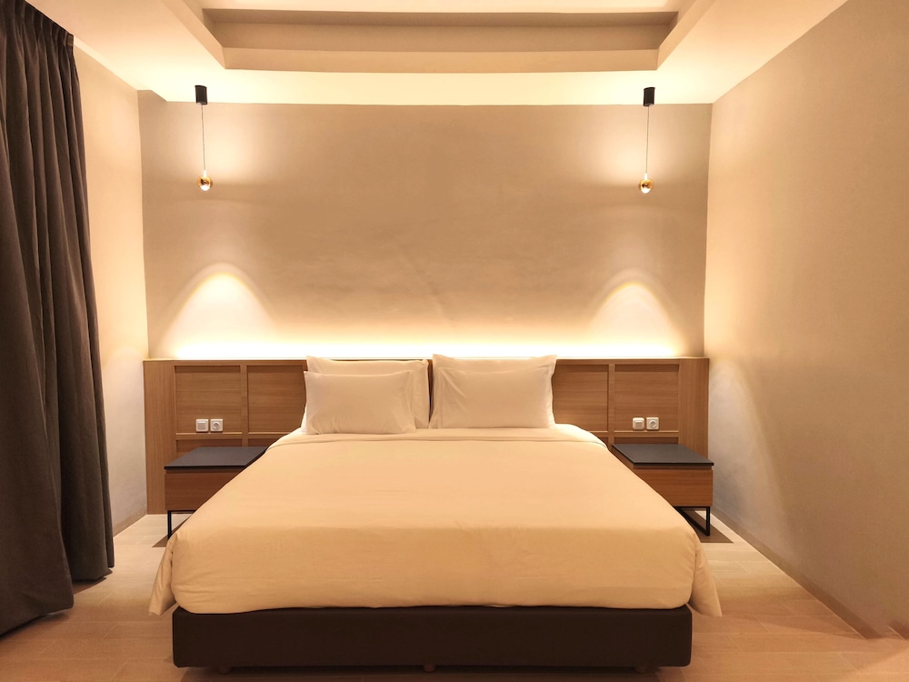 Premier Suite, City View