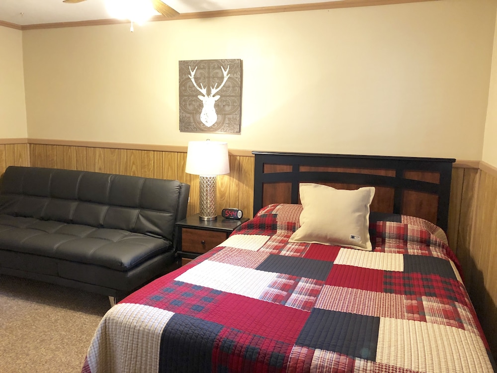 Suite, Multiple Beds