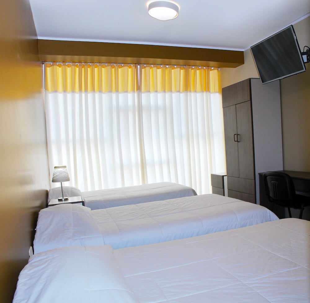 Standard Triple Room, 3 Twin Beds photo 2