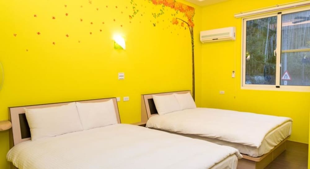 Standard Quadruple Room photo 2