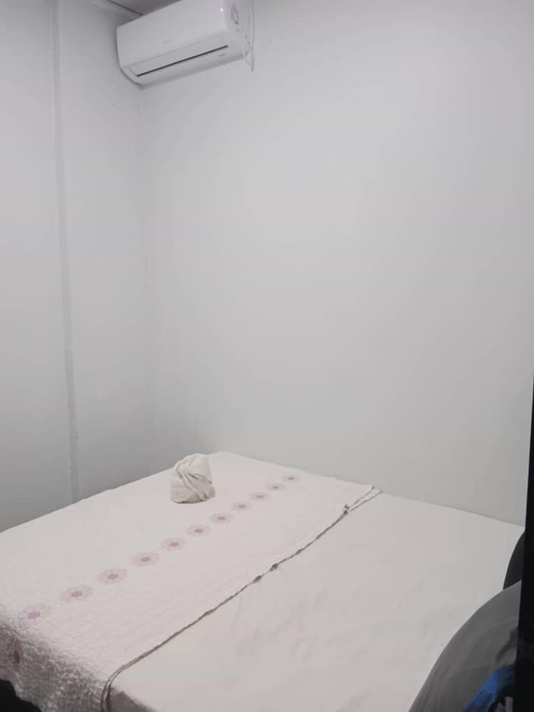 Room, Private Bathroom