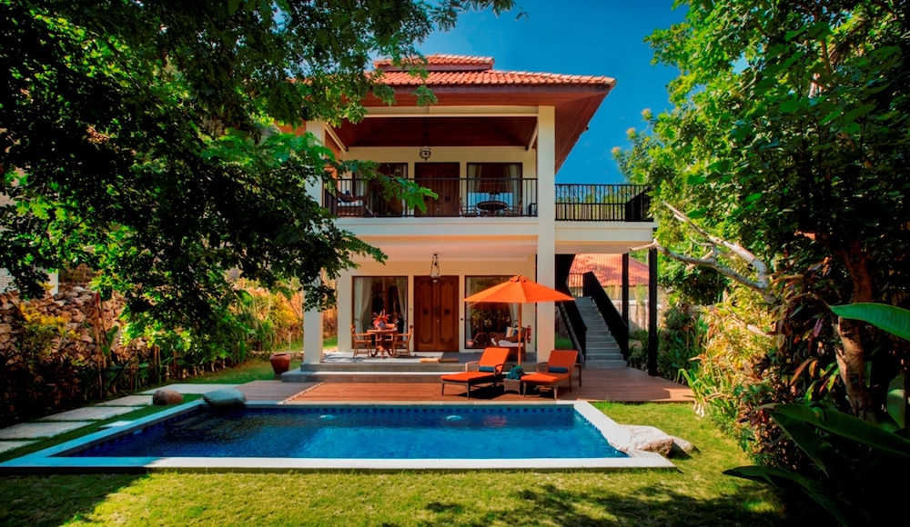 Duplex Pool Residence thumbnail 5