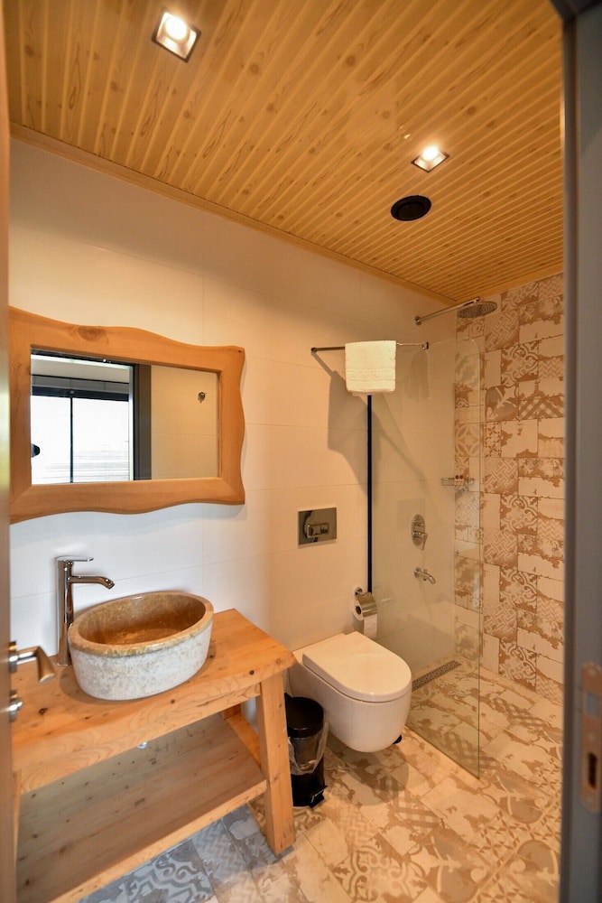 Deluxe Double Room, Garden View photo 2