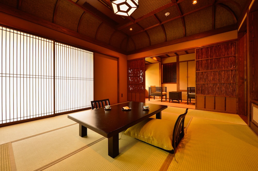 New Year Limited Deluxe Room with Shared Bathroom (Iyashi no ma),Private Bath 30mins+ In room Dining photo 2