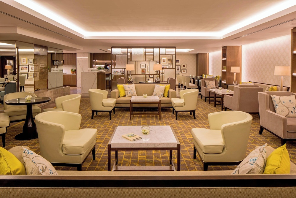 Superior Suite, 1 Bedroom thumbnail 5