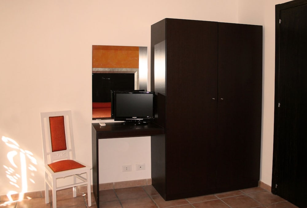 Double Room Single Use, 1 Double Bed photo 3