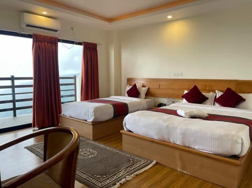 Deluxe Room - Photo 2