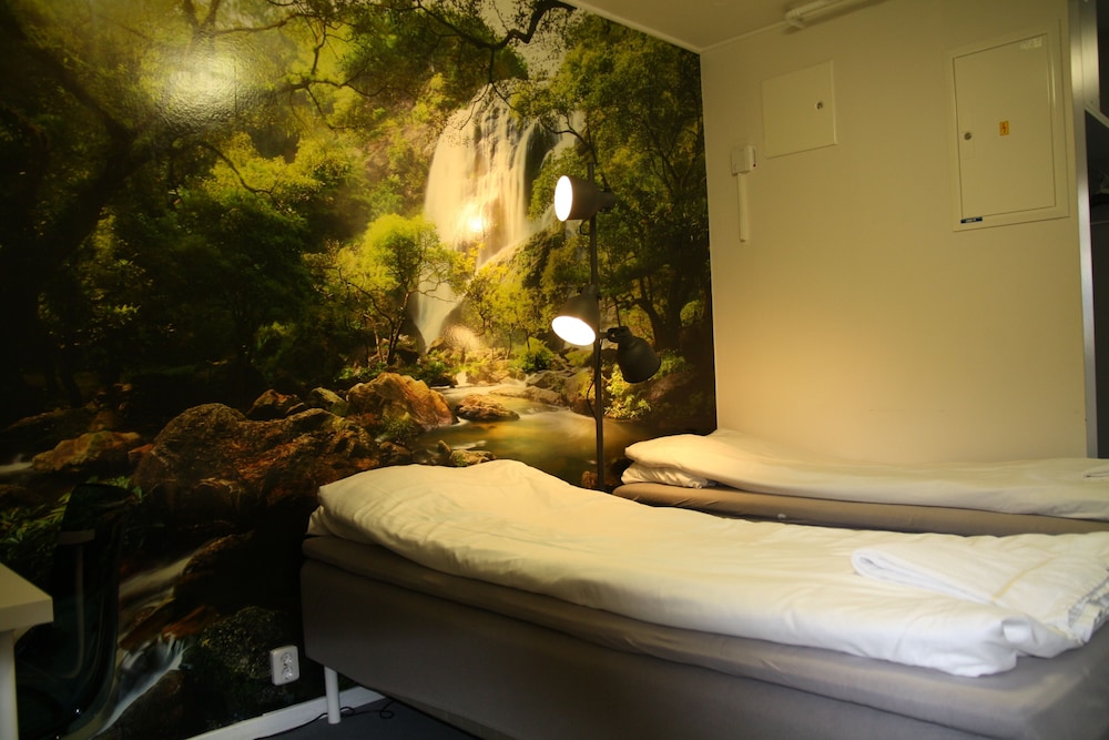 Twin Room, Private Bathroom photo 3