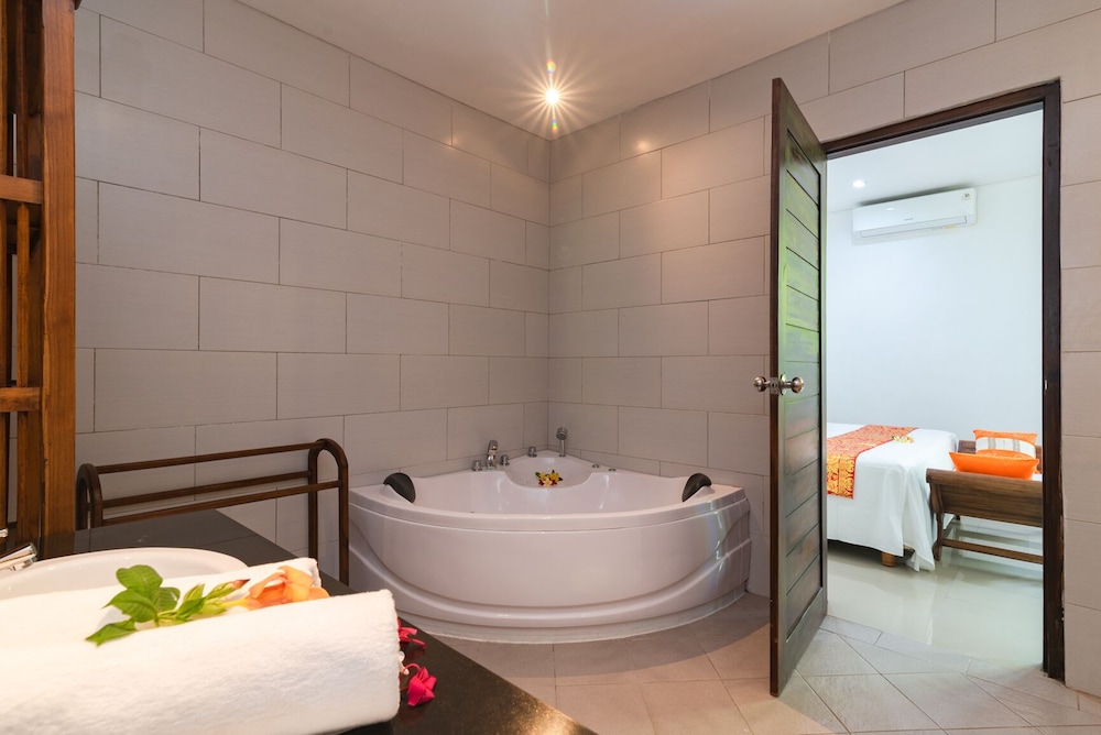 Panoramic Villa, 2 Bedrooms, Private Pool, Garden View photo 2