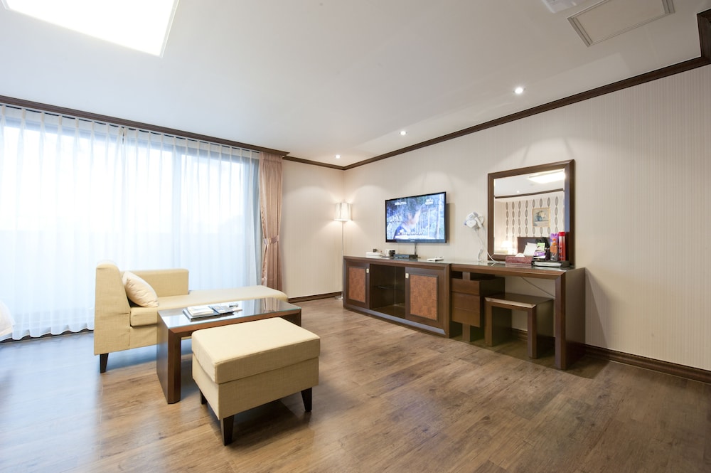 Deluxe Room, Sea View (Family) photo 3