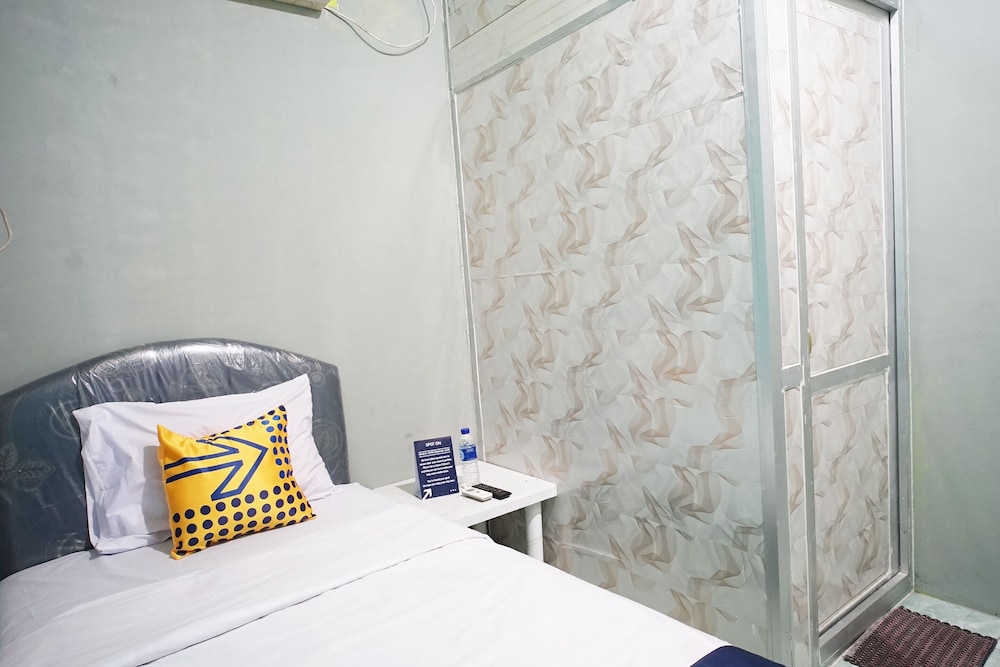 Standard Single Room photo 2