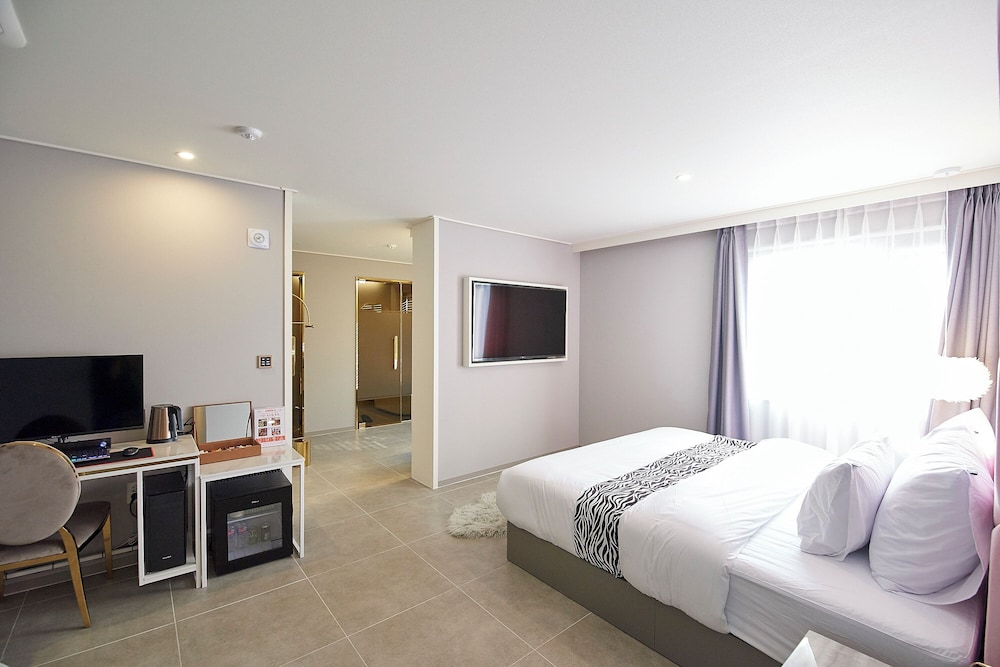 Luxury Room