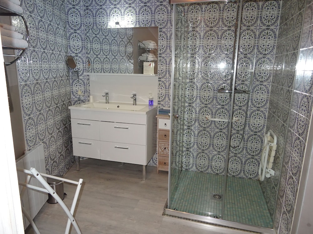 Triple Room (Birmane) - Photo 3