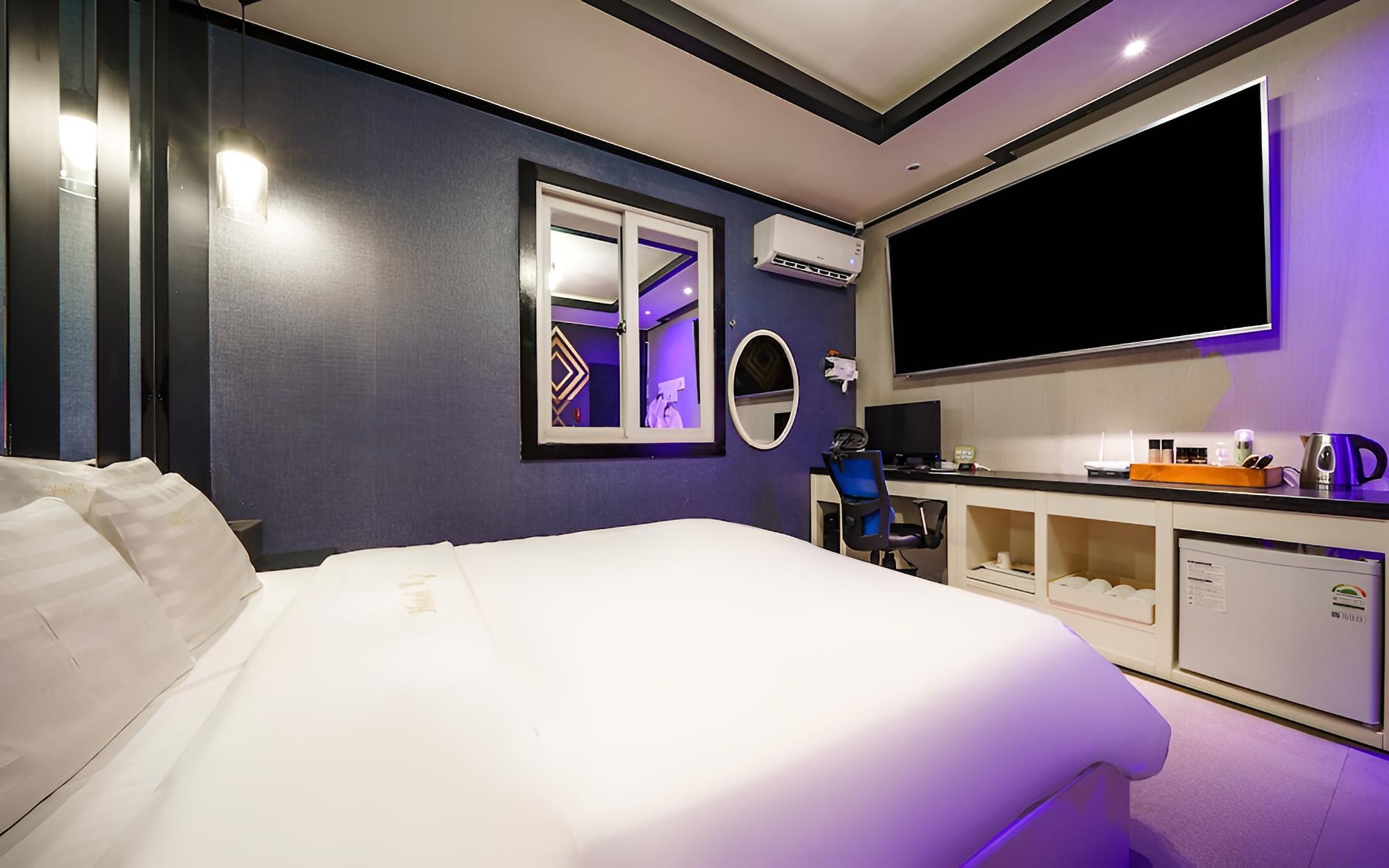 Room (Standard - Netflix and Disney integra) - Photo 4