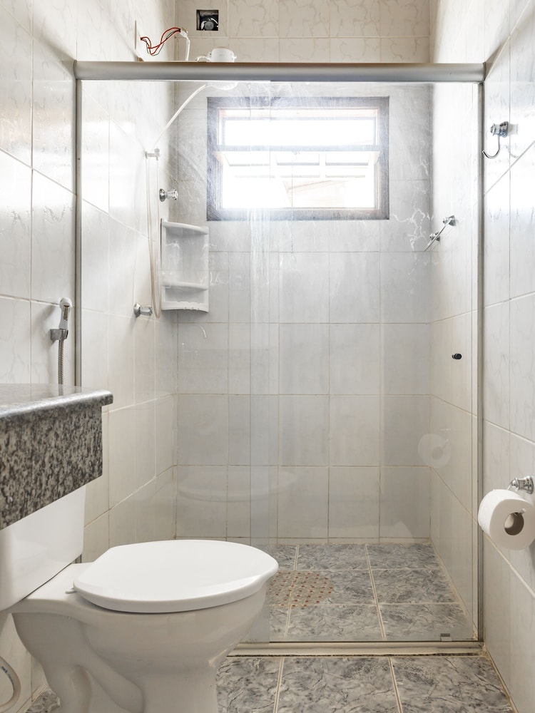 Triple Room, Multiple Beds