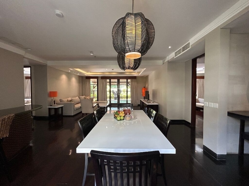 Suite, 3 Bedrooms, Terrace - Photo 15