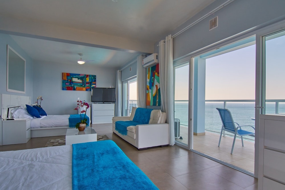 Family Suite, Balcony, Ocean View photo 1