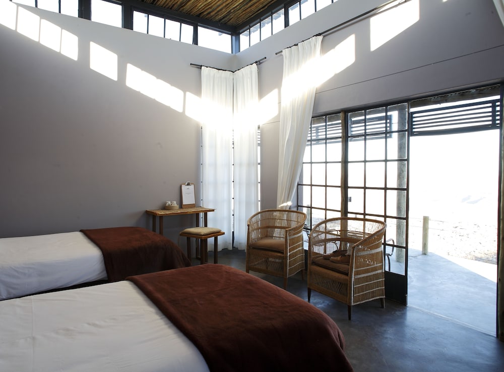 Standard Twin Room photo 1