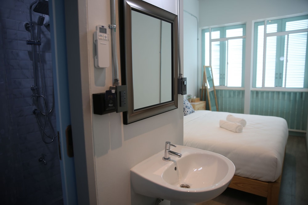 Standard Room - Photo 5