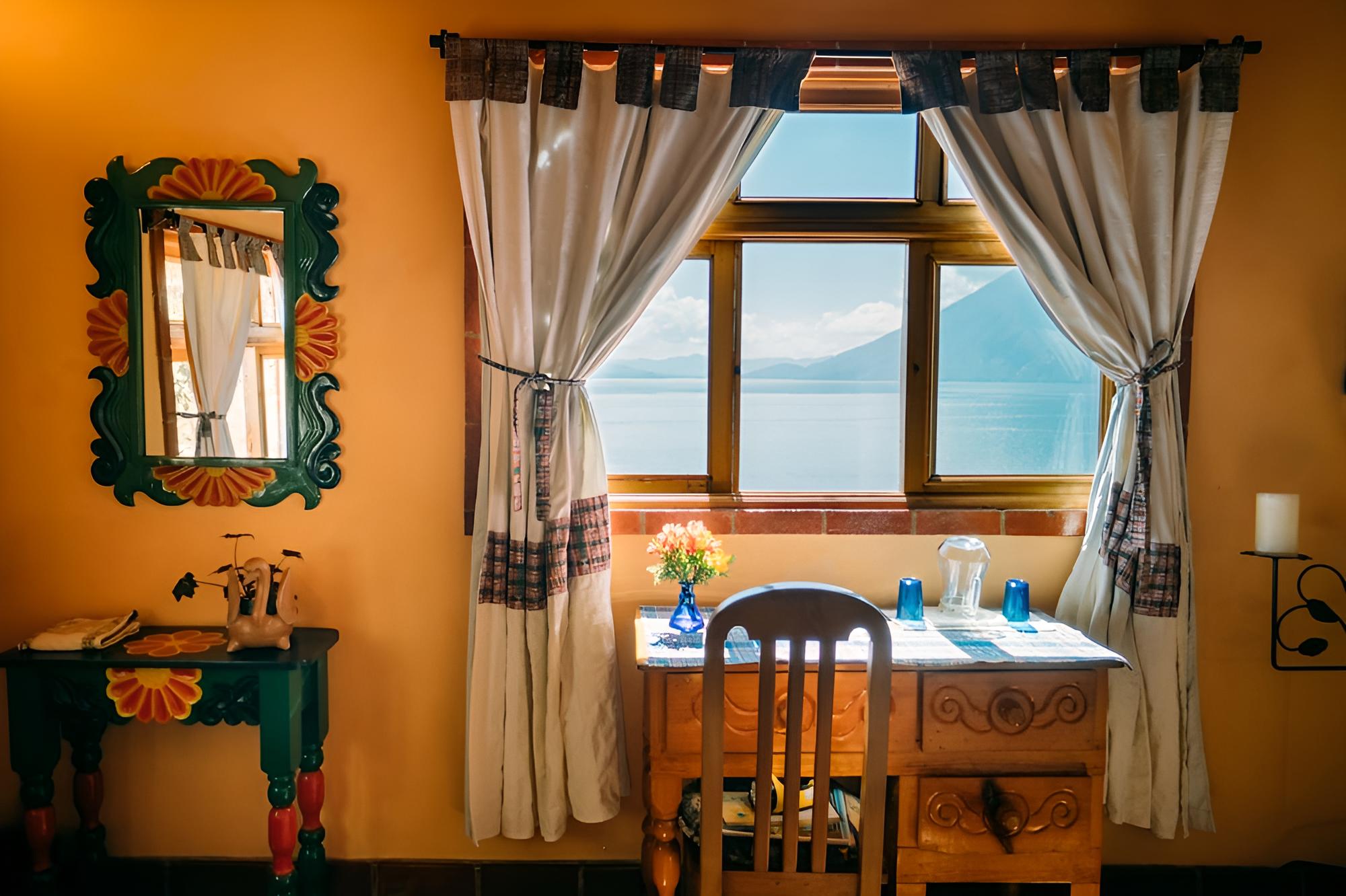 Standard Room, Balcony, Lake View photo 2