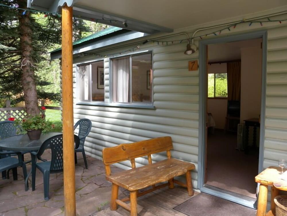 Quadruple Room, Private Bathroom (Room 7 - No Pets Allowed)