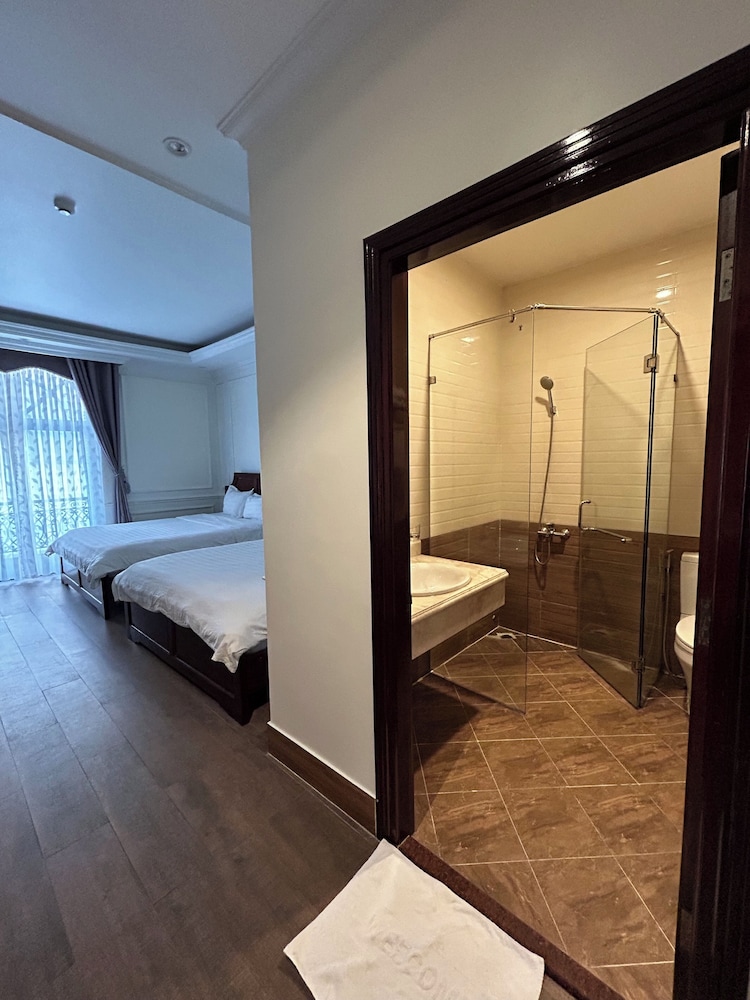 Deluxe Quadruple Room photo 2