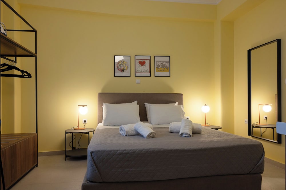 1 Bedroom Apartment (2C) photo 1