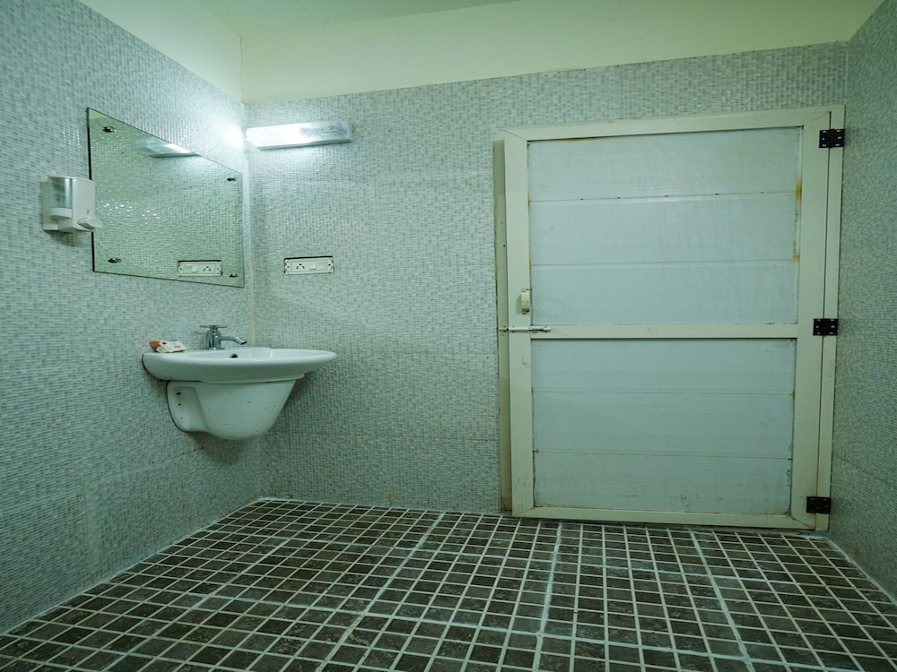 Standard Double Or Twin Room, 1 Double Bed, Non Smoking photo 2