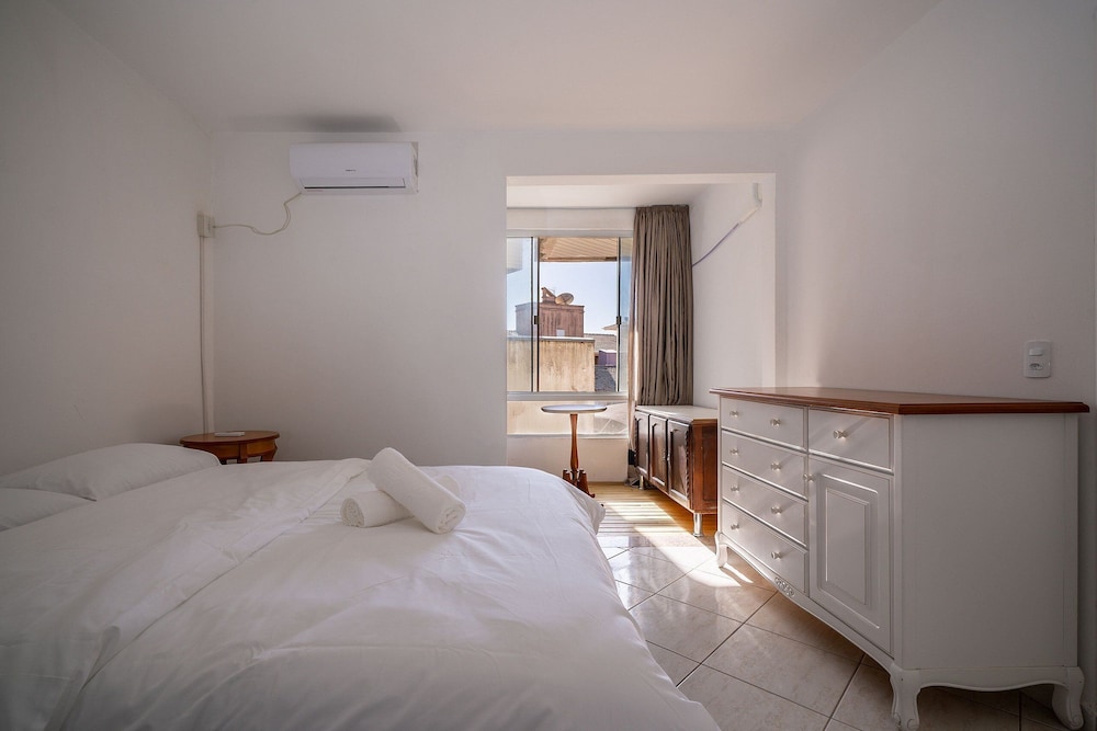 Basic Apartment