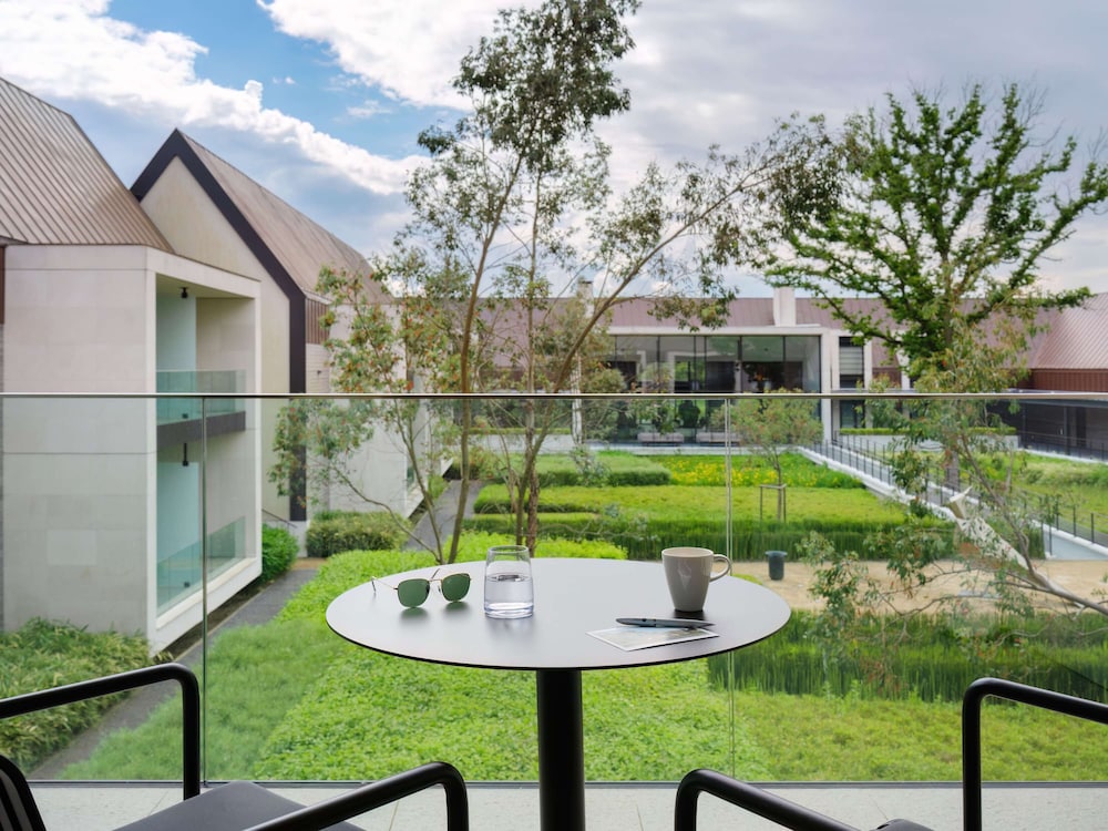 Superior Room, 1 King Bed, Terrace (Forest View) - Photo 3