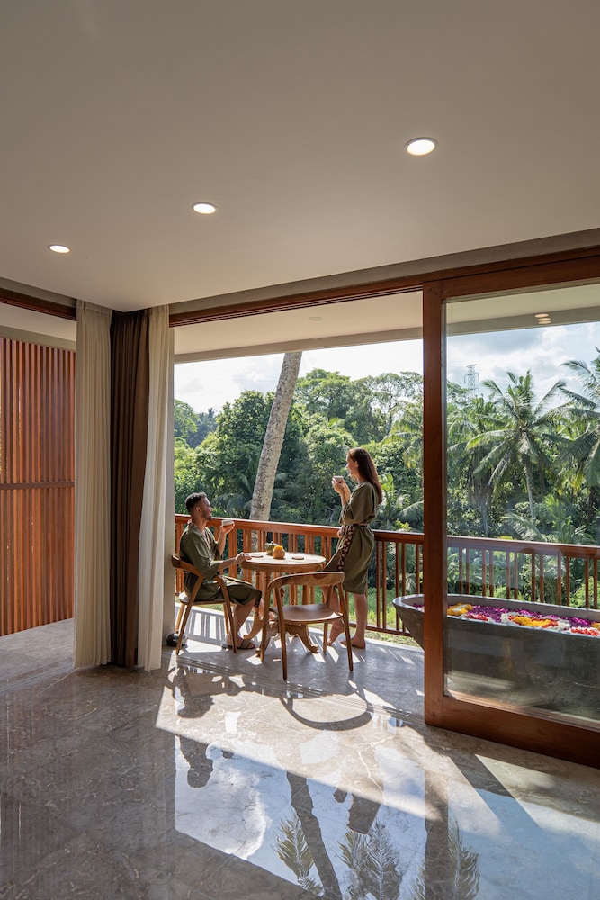 Suite Room Jungle View